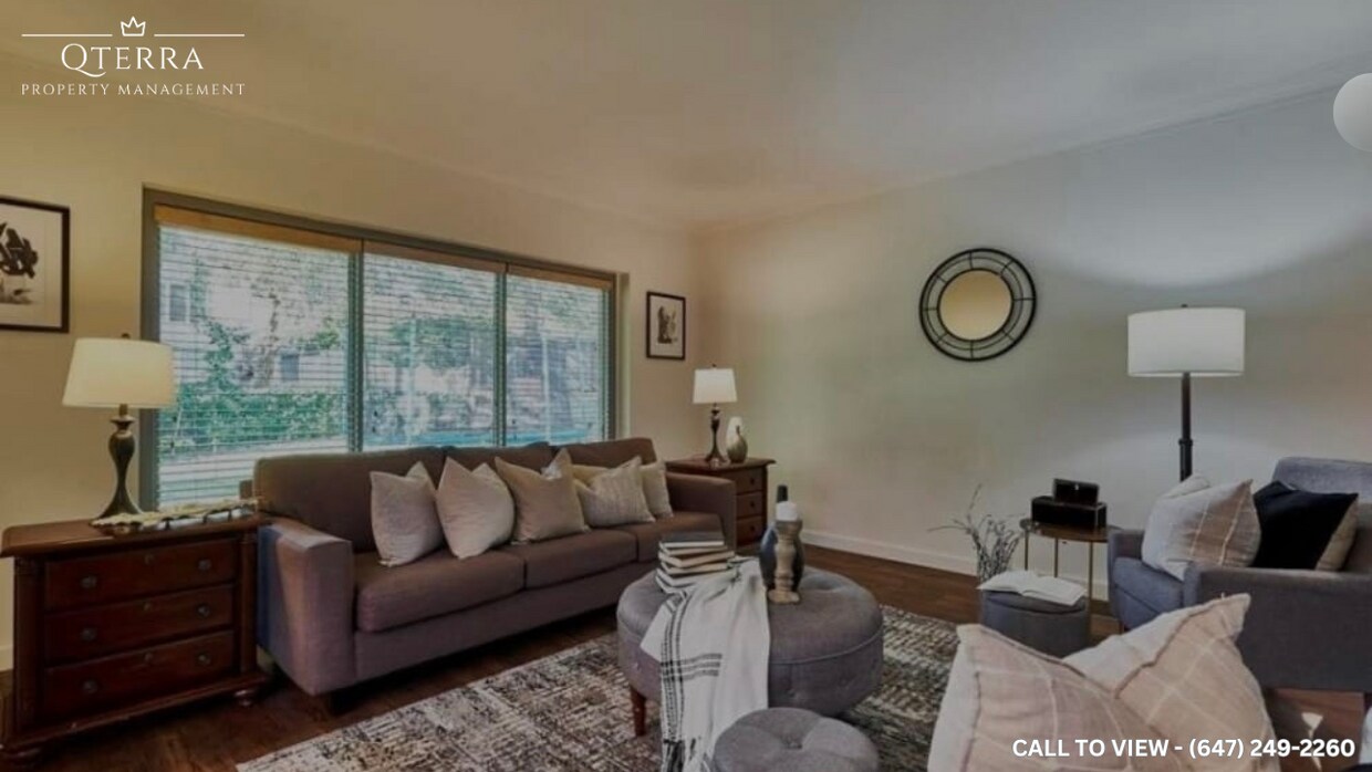Photo principale - 914 Regent Dr