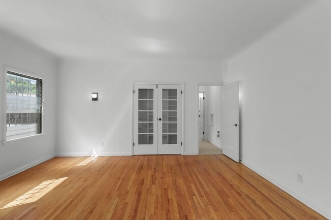 Building Photo - 6282 Commodore Sloat Dr