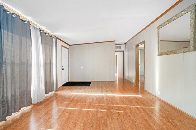 Foto del edificio - 356 Burr Oak Ln