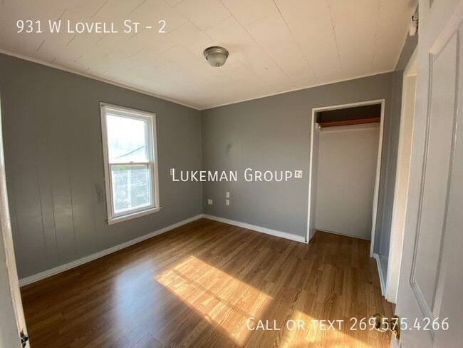Building Photo - 931 W Lovell St
