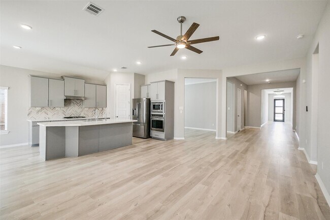 Foto del edificio - 18314 Southwood Creek Dr