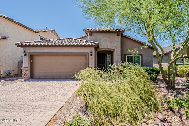 Building Photo - 10819 W Bronco Trail
