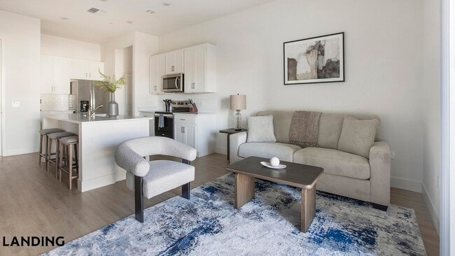 Building Photo - 5750 N La Cholla Blvd