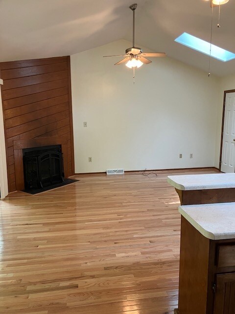 Foto del edificio - 813 W 29th St