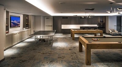 Building Photo - 333 Beale St