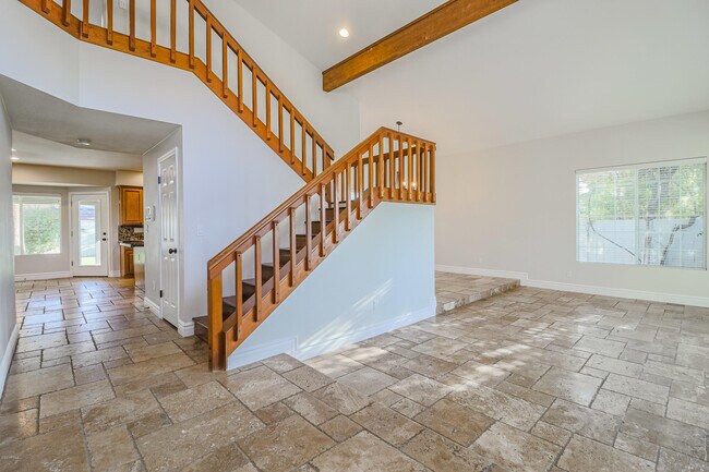 Building Photo - 15059 N 49th Way
