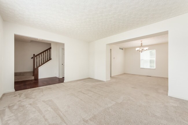 Building Photo - 3024 Abbey Knoll Dr