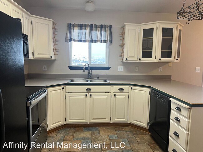 Building Photo - 4 br, 3 bath House - 1775 Ardella Drive