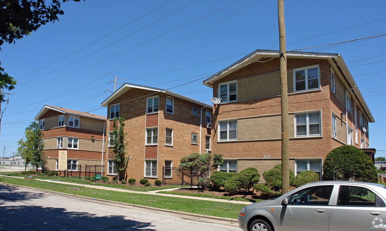 Foto del edificio - Bluffs Crossing