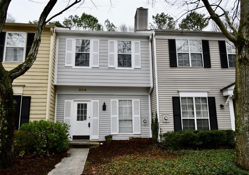 Primary Photo - 306 Wedgewood Way