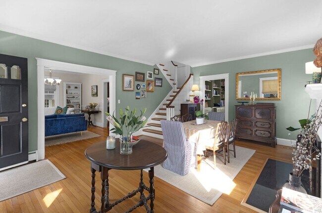 Foto del edificio - 3 Bed 2.5 Bath Home for Rent in Norfolk!