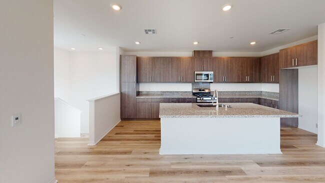 Foto del edificio - 15166 Horizon St
