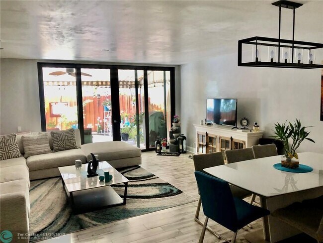 Foto del edificio - 1315 Miami Rd