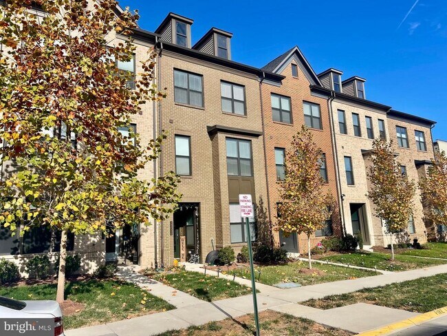 Foto del edificio - 23006 Sullivans Cove Sq