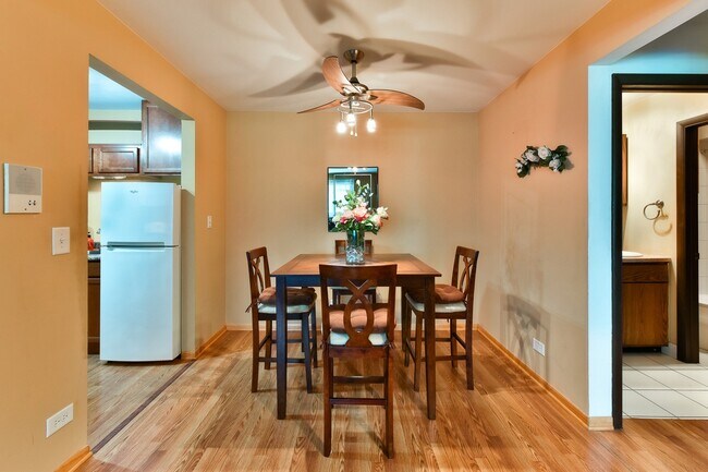 Foto del edificio - 5113 N East River Rd