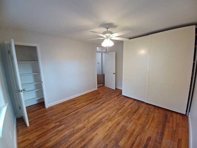 Building Photo - 1407 Carter St