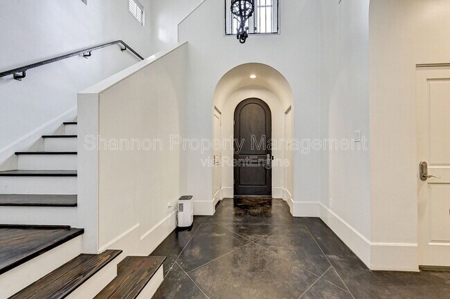 Building Photo - 3128 Alabama Ct
