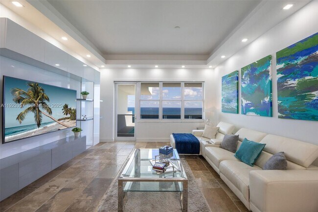 Foto del edificio - 3725 S Ocean Dr