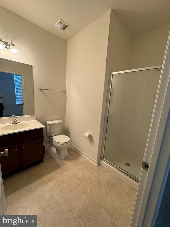 Building Photo - 3505 Naamans Dr