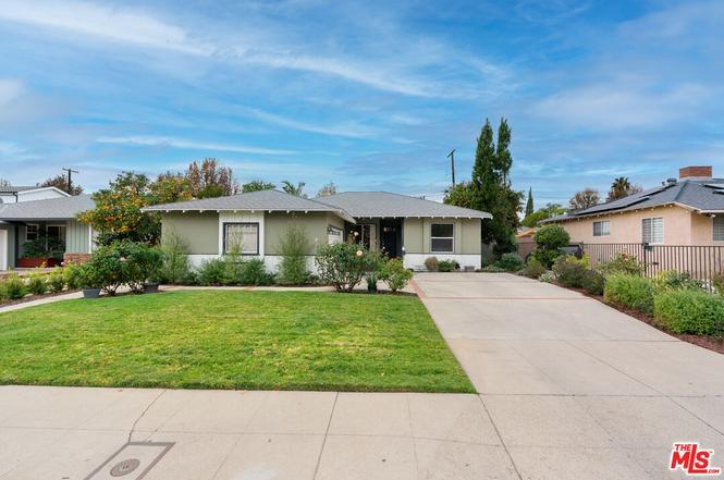 Foto principal - 6939 Noble Ave
