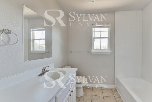 Foto del edificio - Come and live the good life in this beautiful 4 bedroom, 2 bathroom home