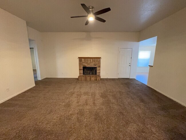 Building Photo - 1401 Trailboss Dr