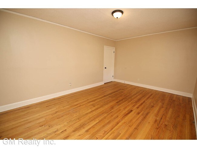 Building Photo - 3 br, 2 bath House - 4161 Lawrence Ave