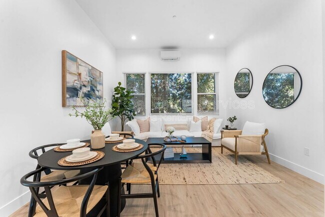 Foto del edificio - 6730 Mohawk St