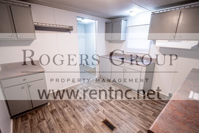 Foto del edificio - Homes for Rent in Henderson NC - 265 Cherr...