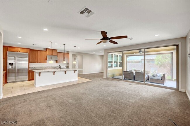 Foto del edificio - 2569 Prairie Pine St