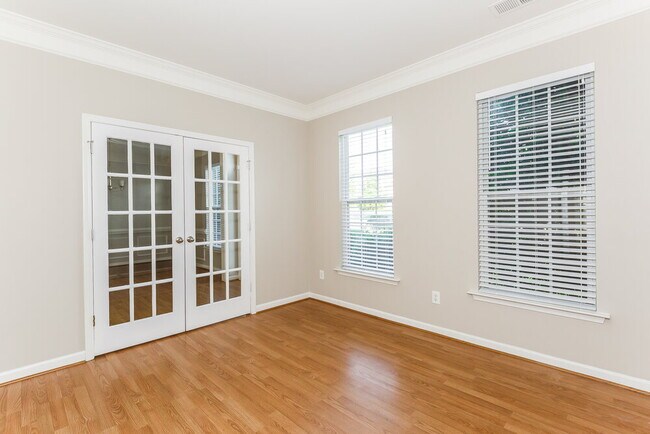Foto del edificio - 13514 Planters Row Dr