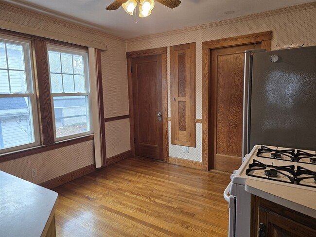 Building Photo - 7 March Ave