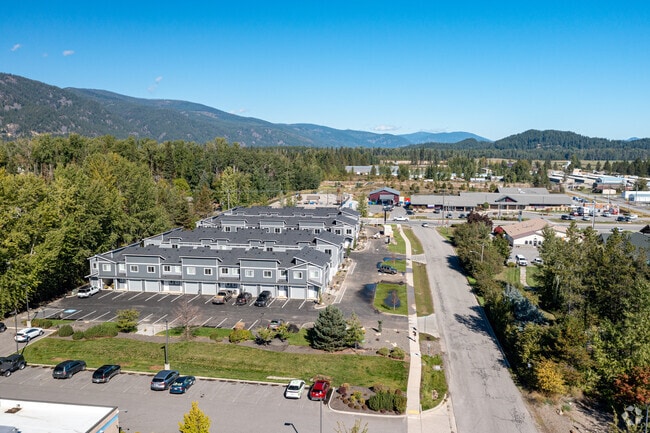 Aerial Photo - Alder Creek Townhomes