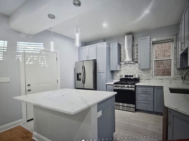 Foto del edificio - 4524 N Central Park Ave