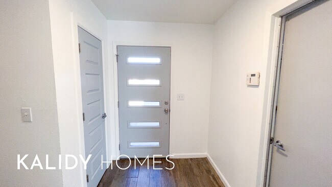 Foto del edificio - 808 SE 13th St