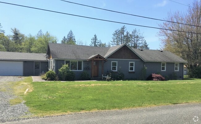 Building Photo - 919 E McLeod Rd