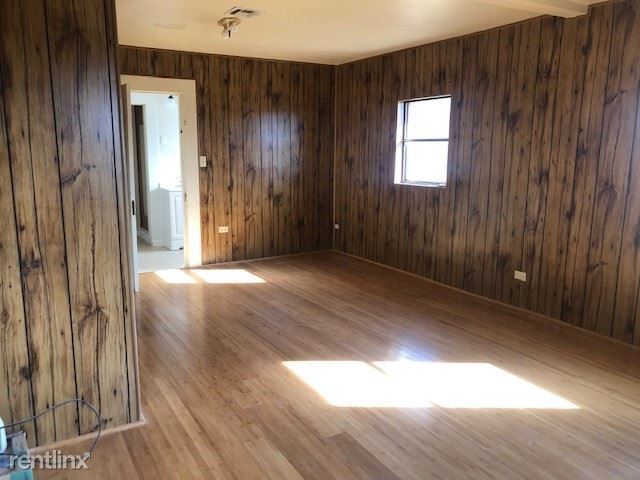 Foto del edificio - 3 br, 1 bath House - 2401 Vanceville Rd.