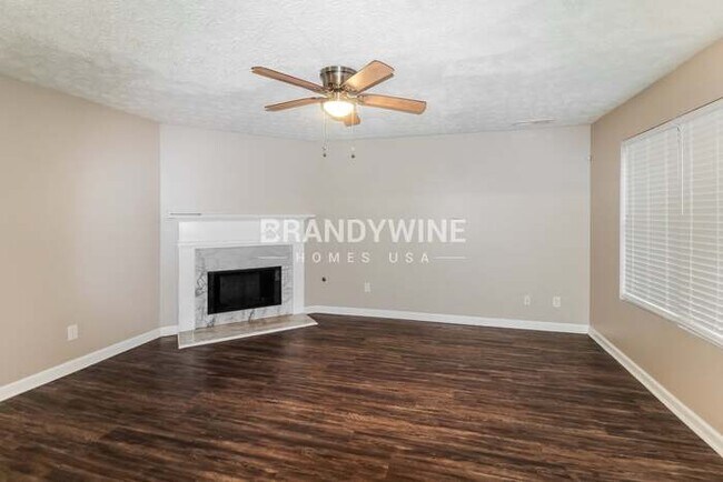 Foto del edificio - 846 Stonebridge Crescent