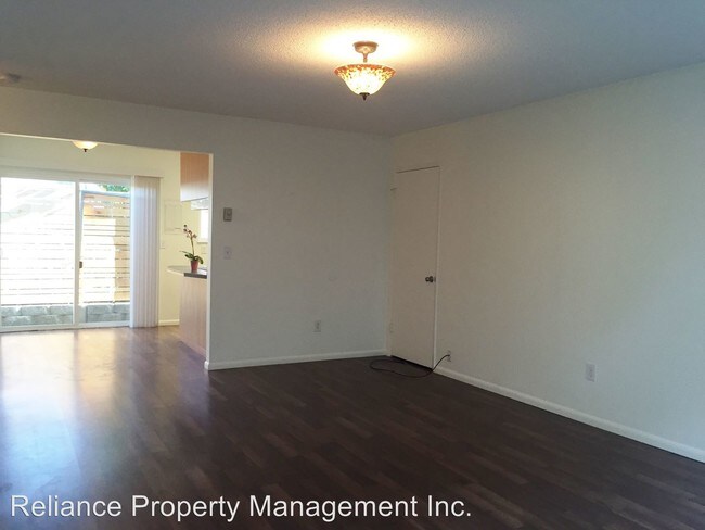 Foto del edificio - 537-539-539 NE 80th Ave