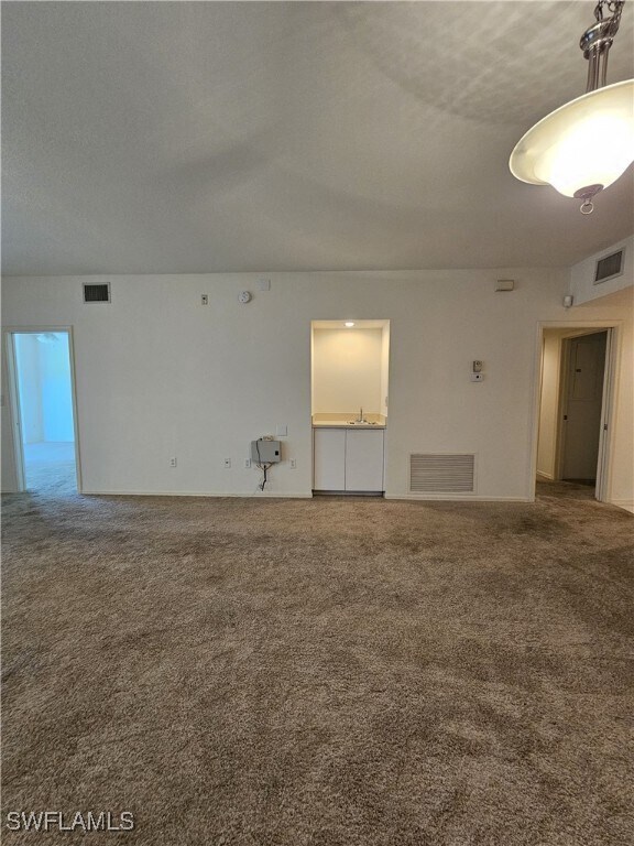 Building Photo - 6025 Chardonnay Ln