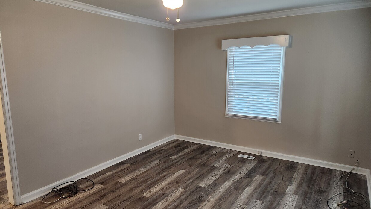 Foto principal - 1283 E Hudson Ave