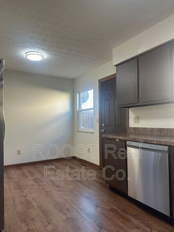 Building Photo - 1413-1415 Hanson Street