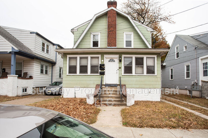 Primary Photo - 2410-12 46 St.