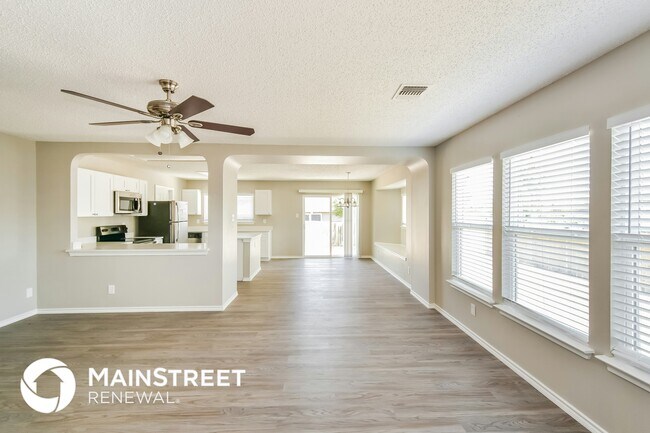 Foto del edificio - 6503 Beech Trail Dr