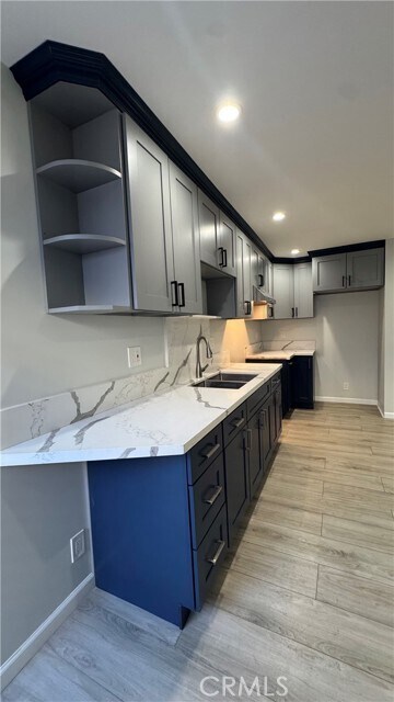 Building Photo - 2617 W 77th St