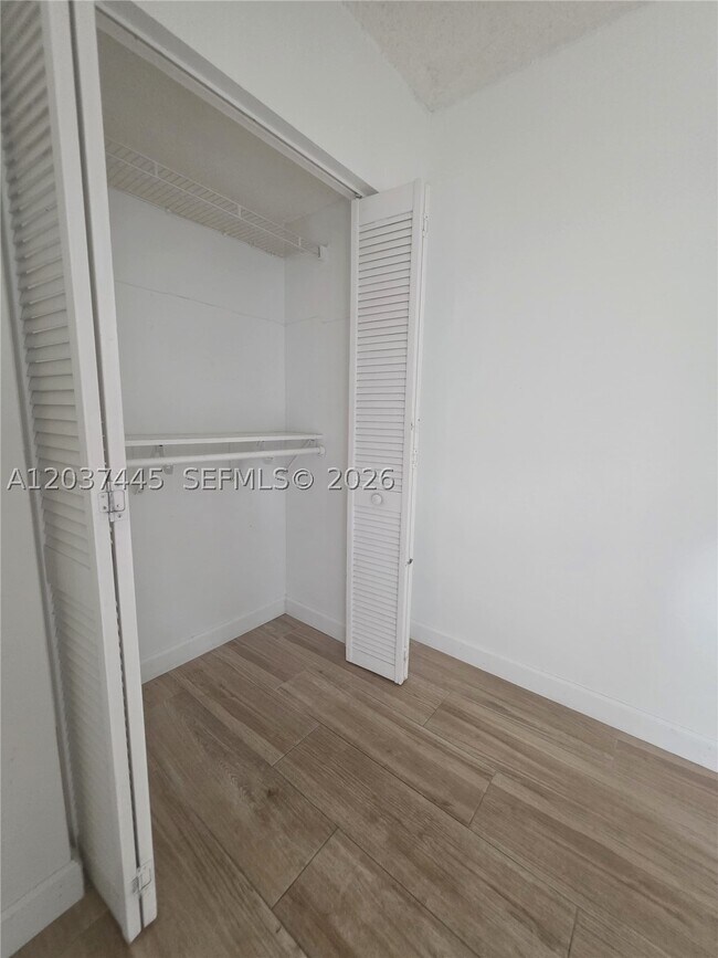 Building Photo - 15711 SW 137th Ave