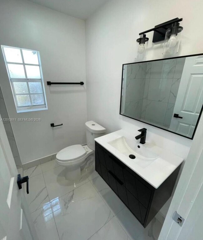 Foto del edificio - 3161 NW 31st St