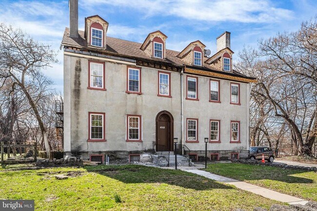 Foto del edificio - 4908 Germantown Ave