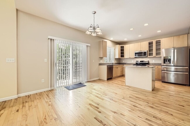 Building Photo - 4809 Lucca Dr