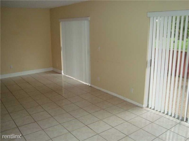 Building Photo - 8907 NW 28th Dr